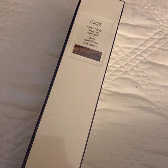 Oribe Wave and shine Spray - Picture 2 of 3